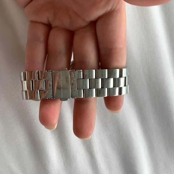 Marc Jacobs Silver Watch - Picture 5 of 5